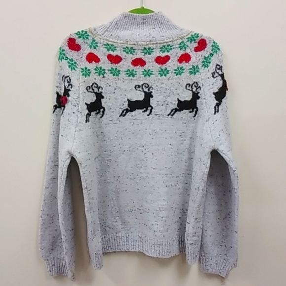 Christmas Holiday Reindeer Sweater 1094 - Picture 2 of 5
